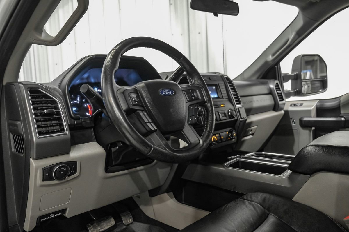 Used 2019 Ford F250 XL w/ STX Appearance Package AWD/4WD image 14