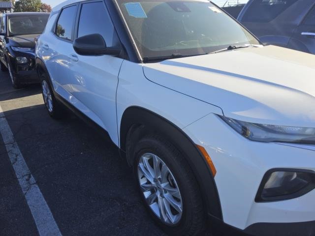 Used 2023 Chevrolet TrailBlazer LS FWD image 2