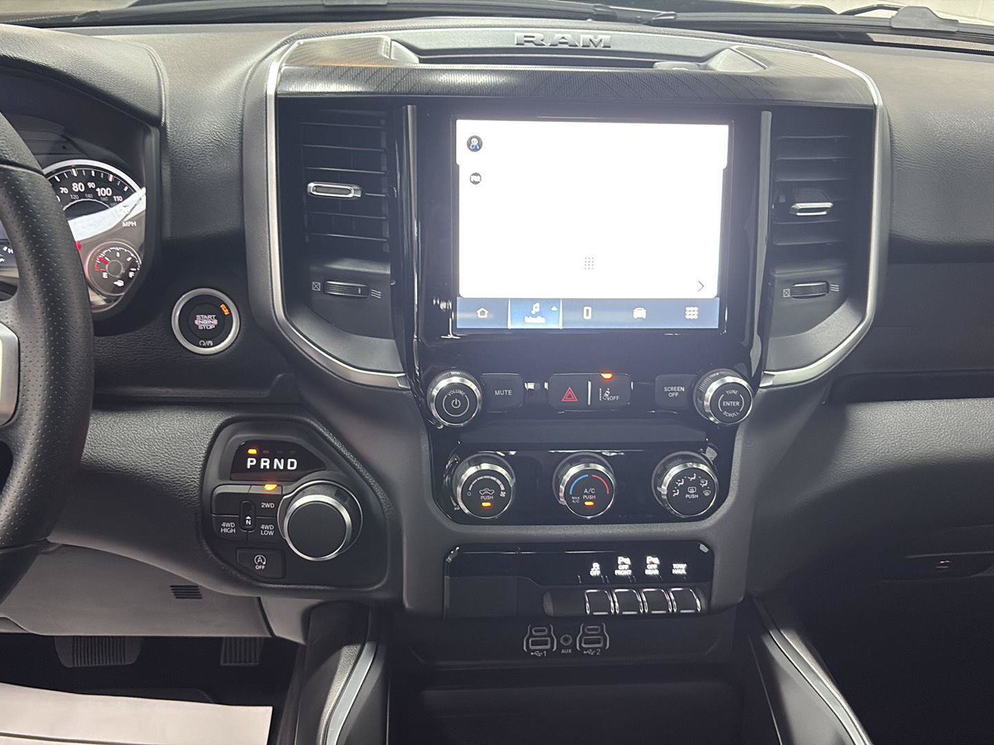New 2026 RAM 1500 Express AWD/4WD image 13