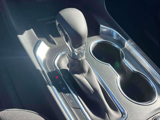 Used 2022 Chevrolet Traverse LT image 26