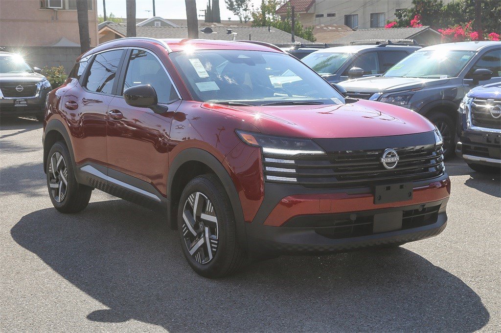 New 2026 Nissan Kicks SV image 3