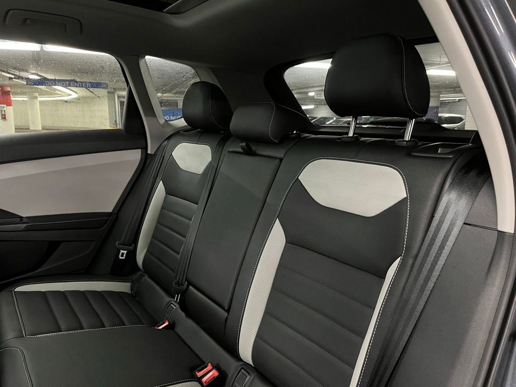 New 2026 Volkswagen Taos SEL AWD/4WD image 23