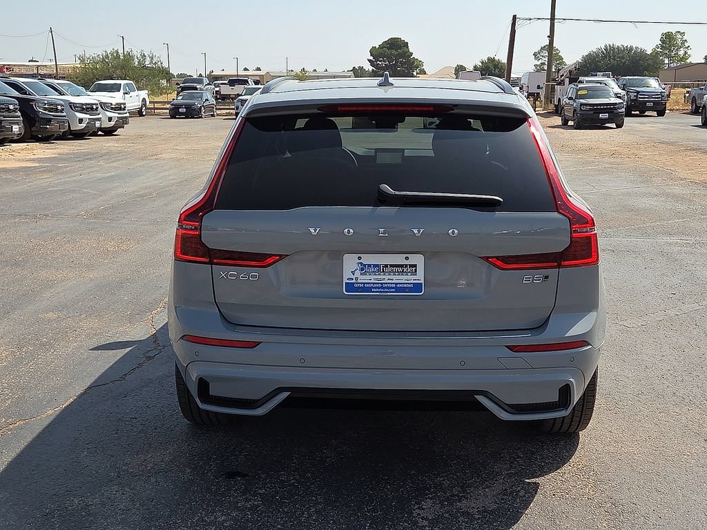 Used 2026 Volvo XC60 B5 Plus w/ Protection Package Premier AWD/4WD image 4
