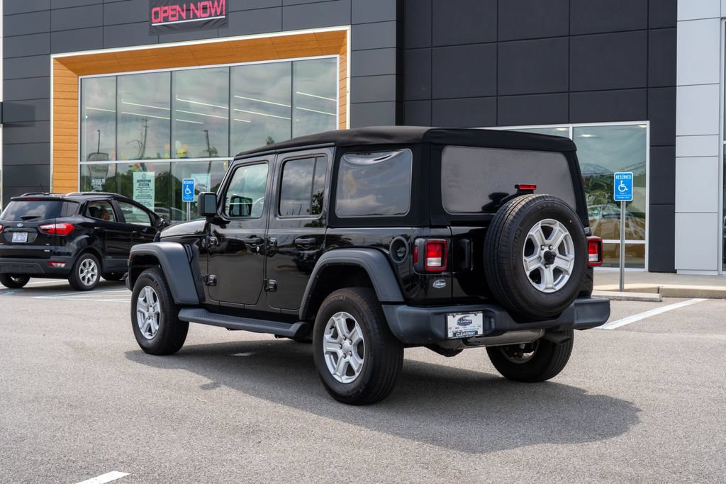 Used 2022 Jeep Wrangler Unlimited Sport AWD/4WD image 5