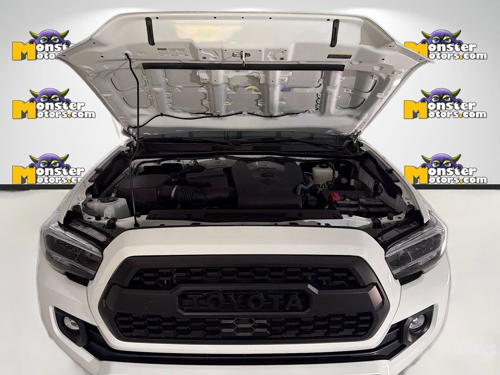 Used 2023 Toyota Tacoma TRD Off-Road w/ Technology Package image 30