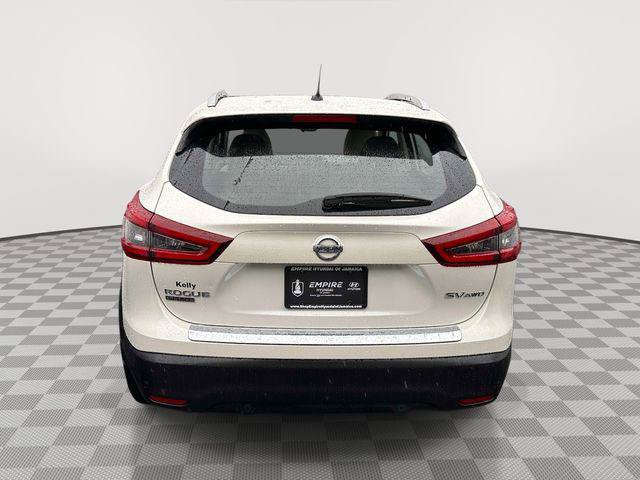 Used 2022 Nissan Rogue Sport SV w/ Technology Package AWD/4WD image 3
