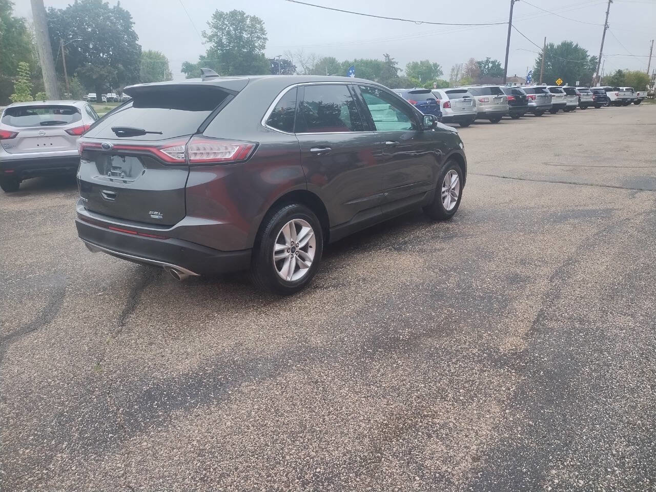 Used 2018 Ford Edge SEL w/ Equipment Group 201A image 17