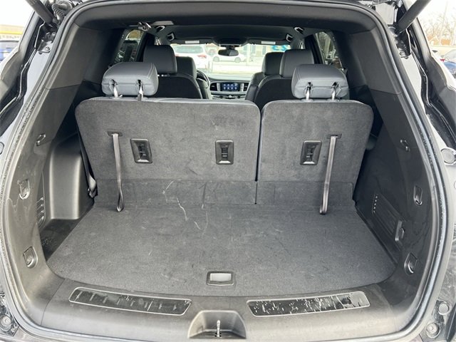 Certified 2023 Buick Enclave Essence image 18