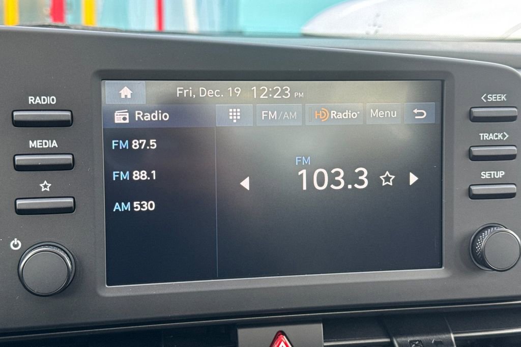 New 2026 Hyundai Elantra SEL Sport Premium FWD image 19