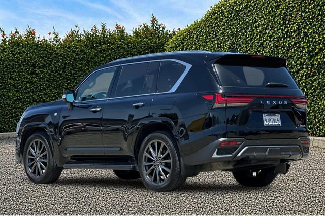 Used 2024 Lexus LX 600 F Sport AWD/4WD image 6