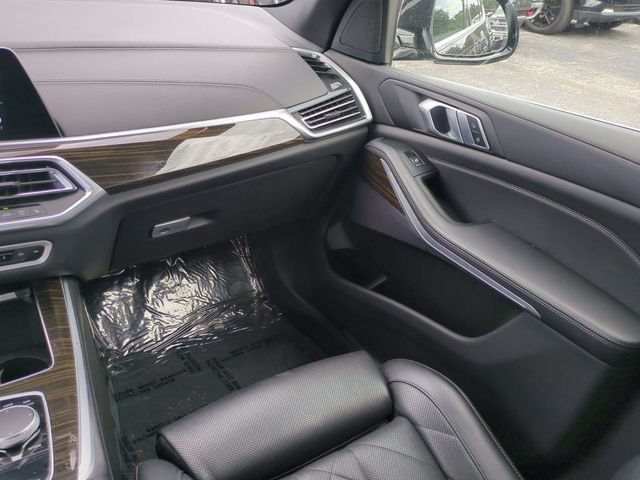 Used 2023 BMW X5 xDrive40i AWD/4WD image 19