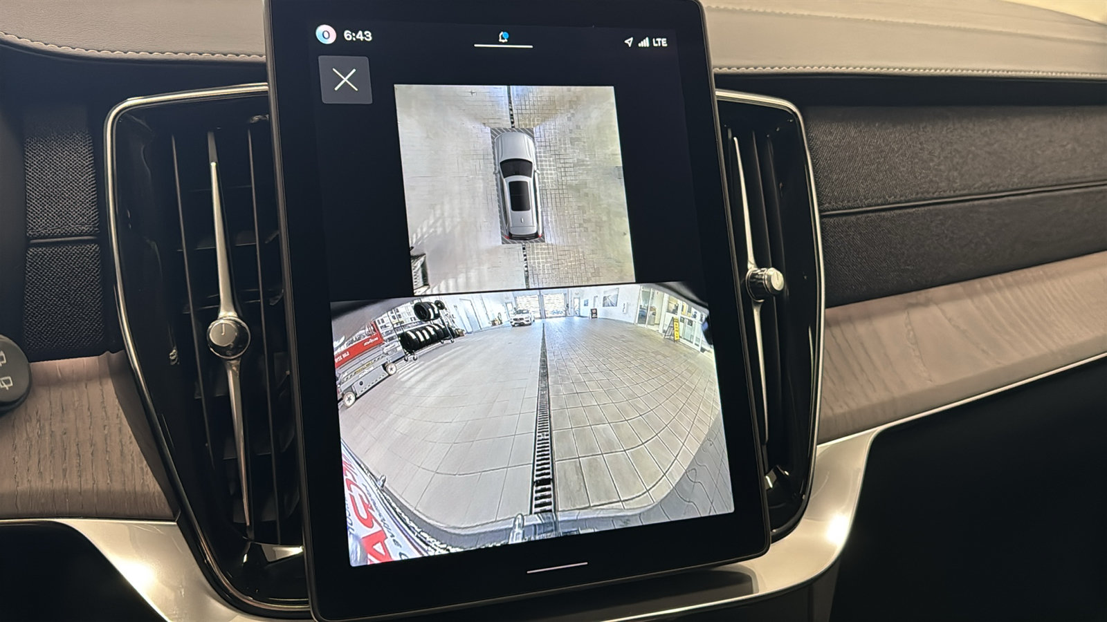 New 2027 Volvo XC90 B6 Ultra AWD/4WD image 18