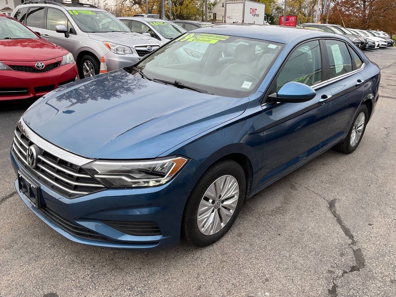 Used 2019 Volkswagen Jetta S image 4