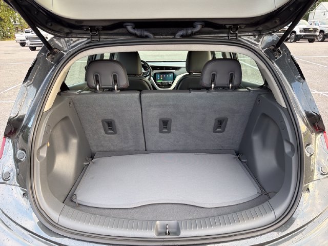 Used 2018 Chevrolet Bolt Premier w/ Driver Confidence II Package FWD image 10