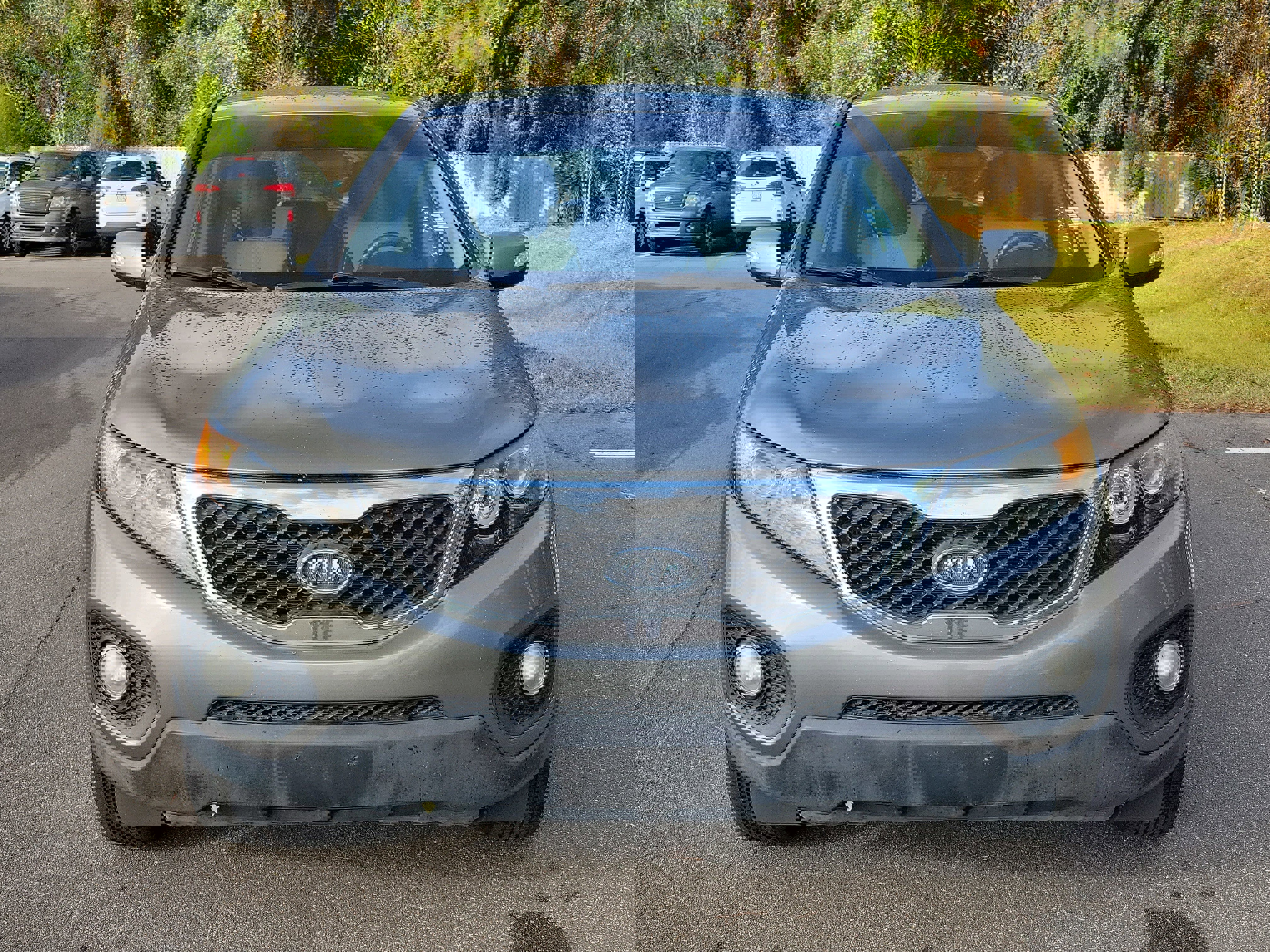 Used 2011 Kia Sorento EX w/ Limited Pkg image 2