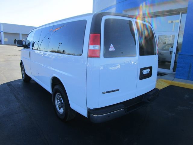 Used 2021 Chevrolet Express 2500 LT w/ LT Preferred Equipment Group image 3