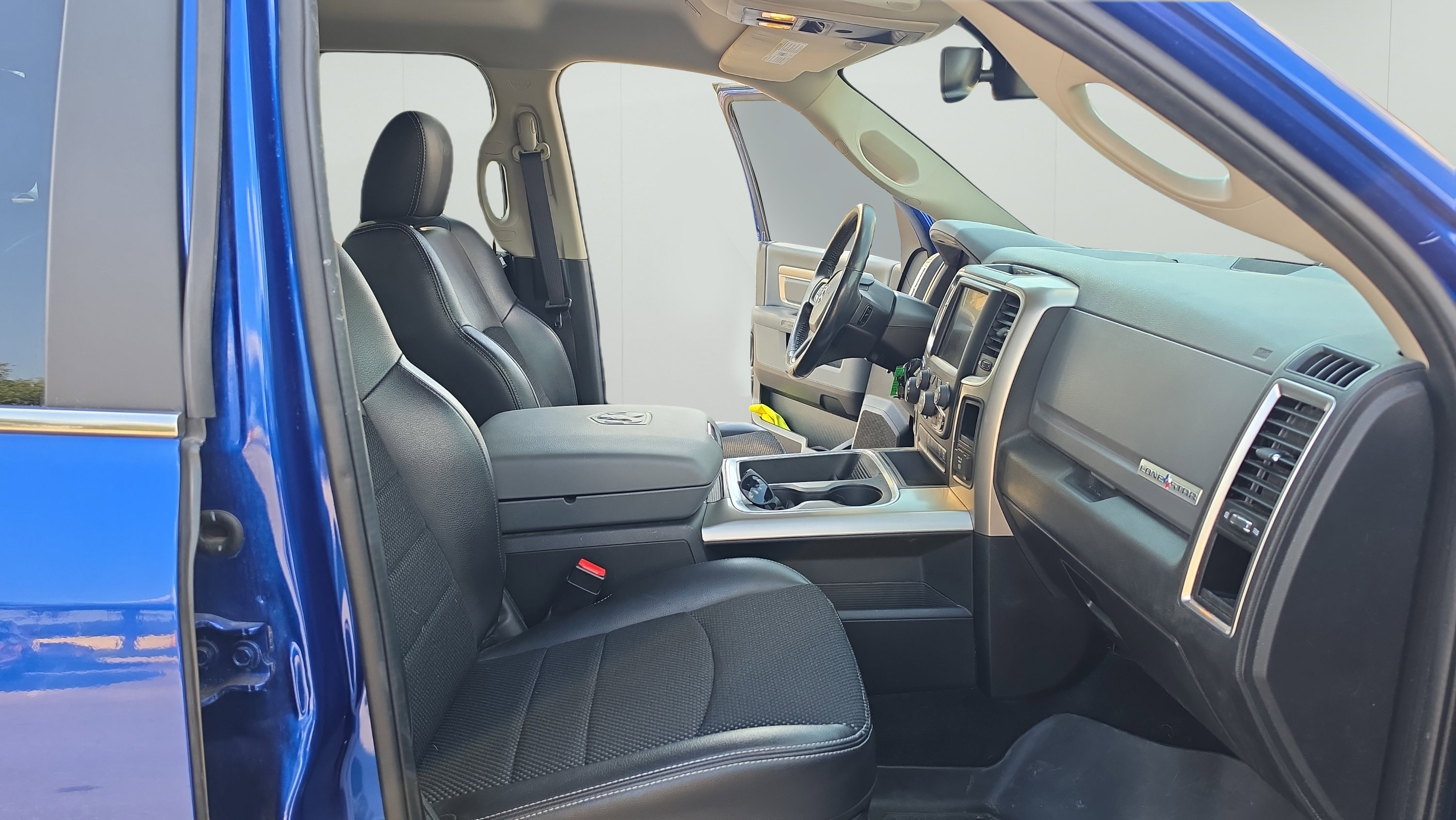 Used 2017 RAM 1500 Lone Star AWD/4WD image 24