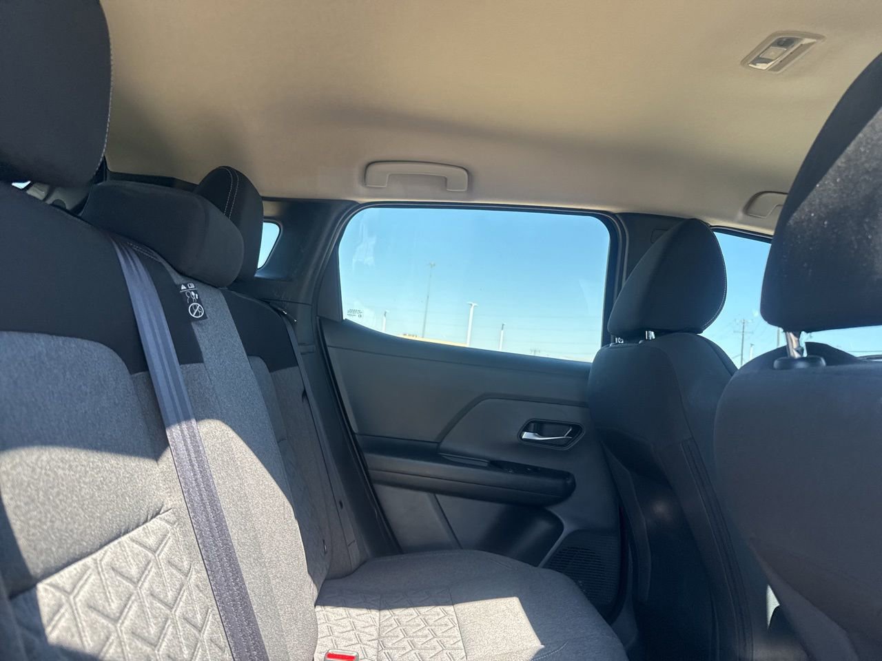 Certified 2025 Nissan Kicks SV w/ Charging Package FWD image 32