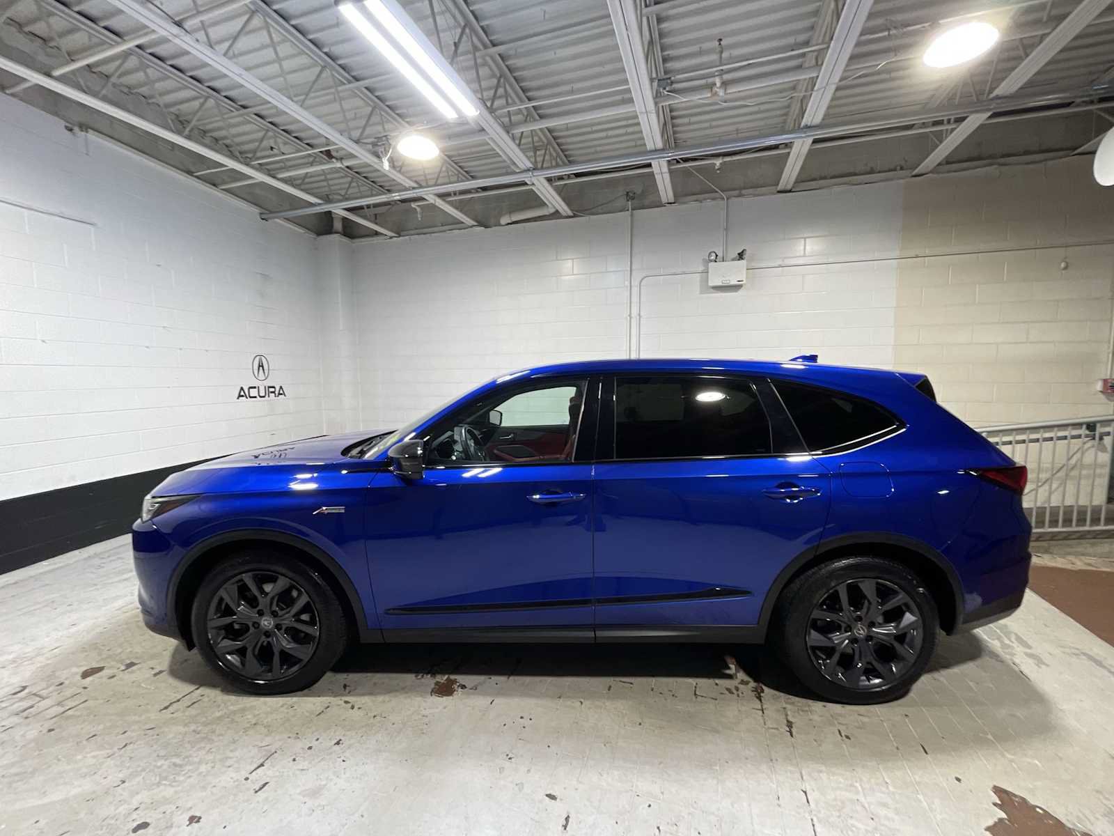 Used 2022 Acura MDX A-Spec AWD/4WD image 3