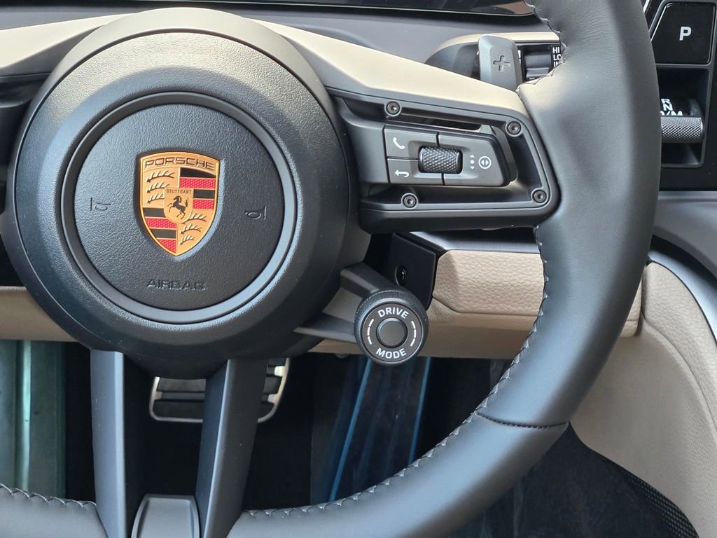 New 2026 Porsche Panamera 4 image 17