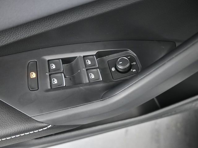 New 2026 Volkswagen Jetta SE FWD image 13