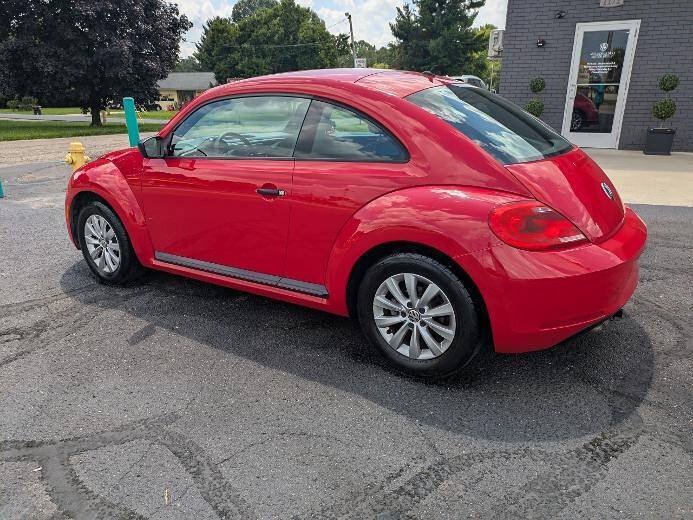 Used 2014 Volkswagen Beetle 2.5 FWD image 4