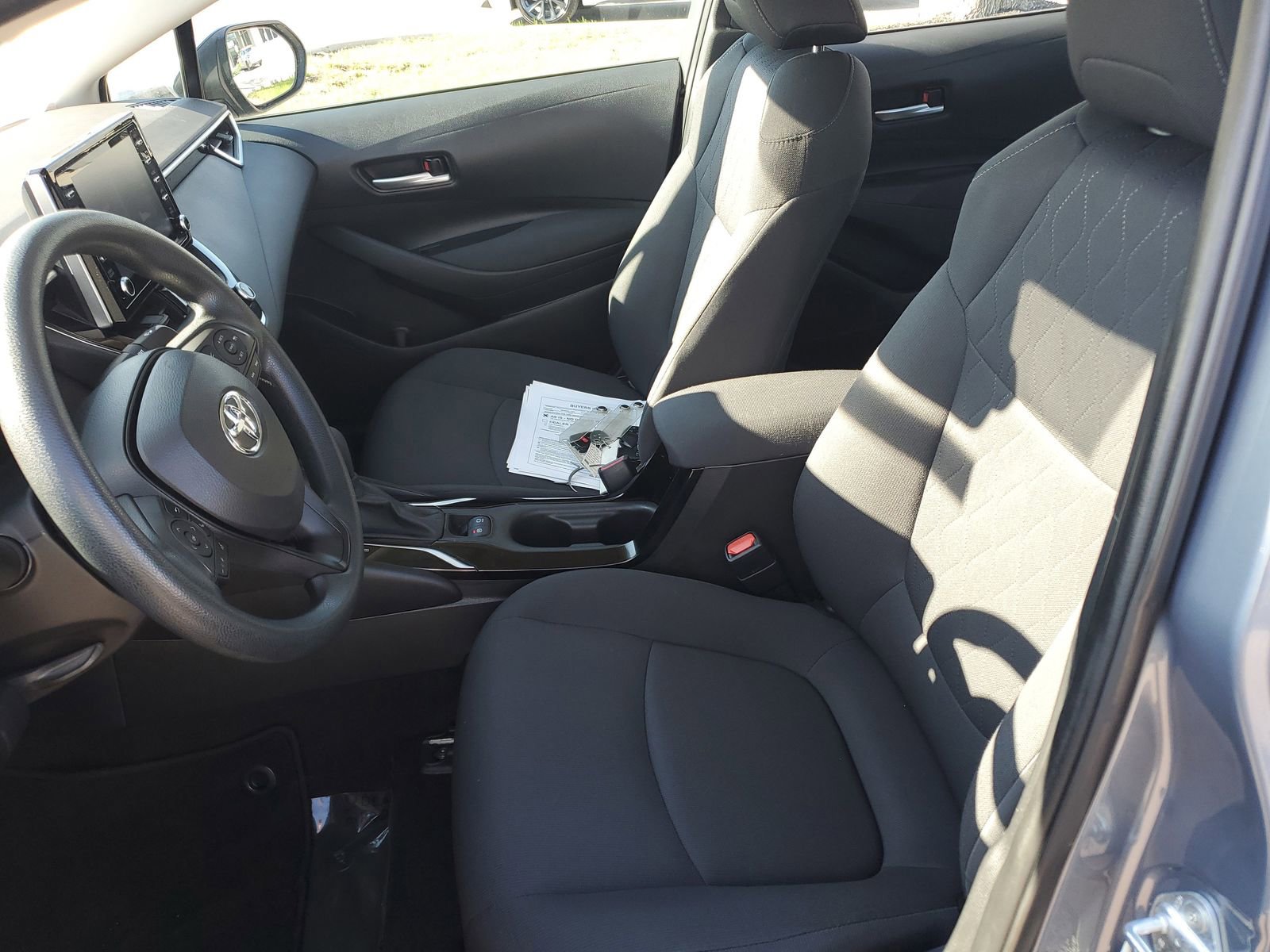 Certified 2021 Toyota Corolla LE w/ Carpet Mat Package (TMS) image 17