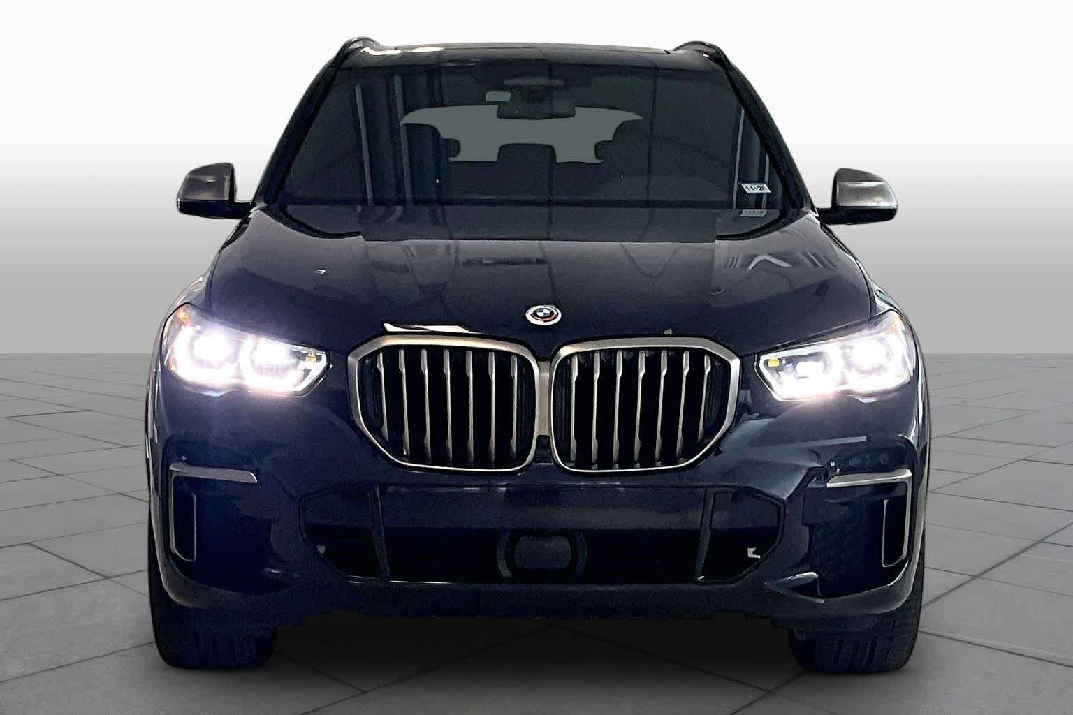 Used 2023 BMW X5 M50i w/ Executive Package AWD/4WD image 3