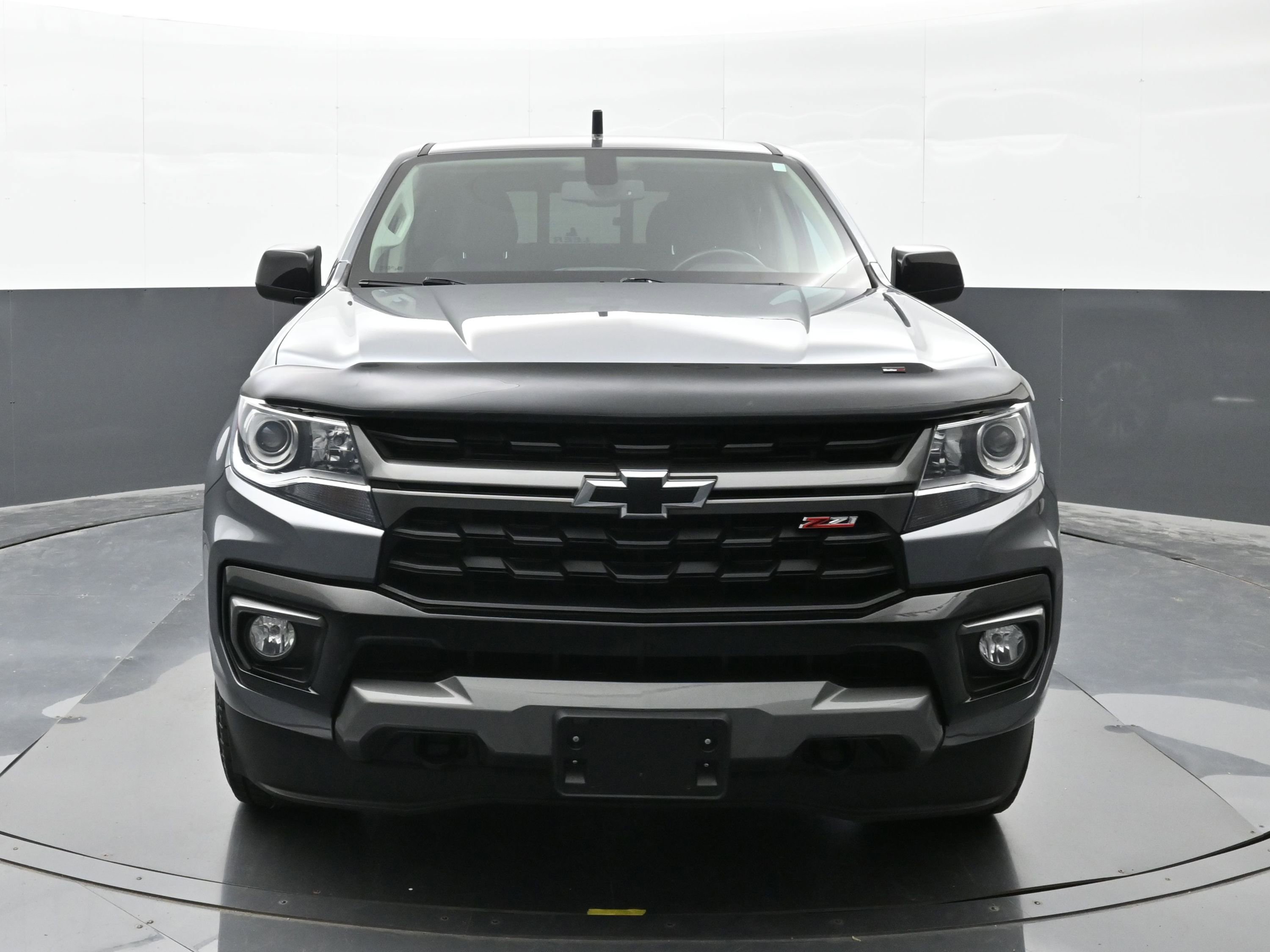 Used 2022 Chevrolet Colorado Z71 image 3