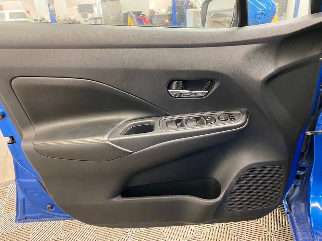 Used 2020 Nissan Versa SV FWD image 11