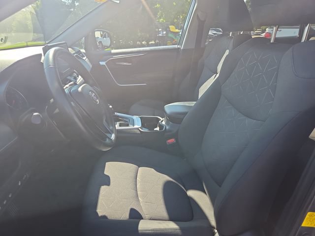 Used 2019 Toyota RAV4 XLE w/ Convenience Package AWD/4WD image 11