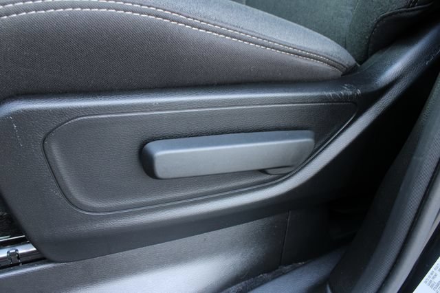 Used 2026 RAM 1500 Express AWD/4WD image 13