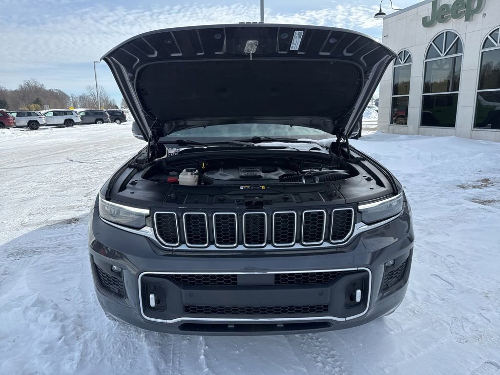 Used 2021 Jeep Grand Cherokee L Overland w/ Luxury Tech Group IV image 25