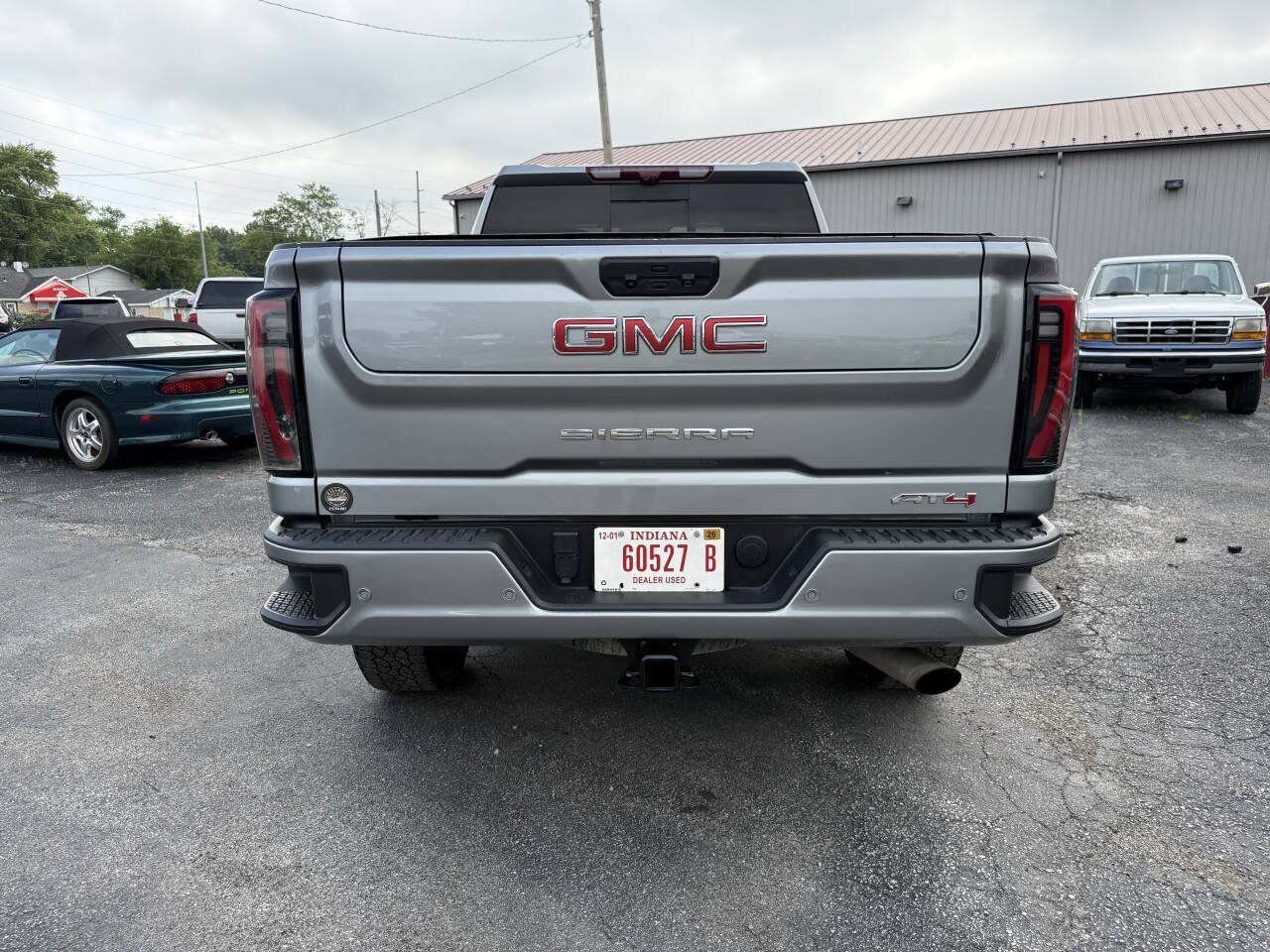 Used 2024 GMC Sierra 2500 AT4 w/ AT4 Premium Plus Package AWD/4WD image 4