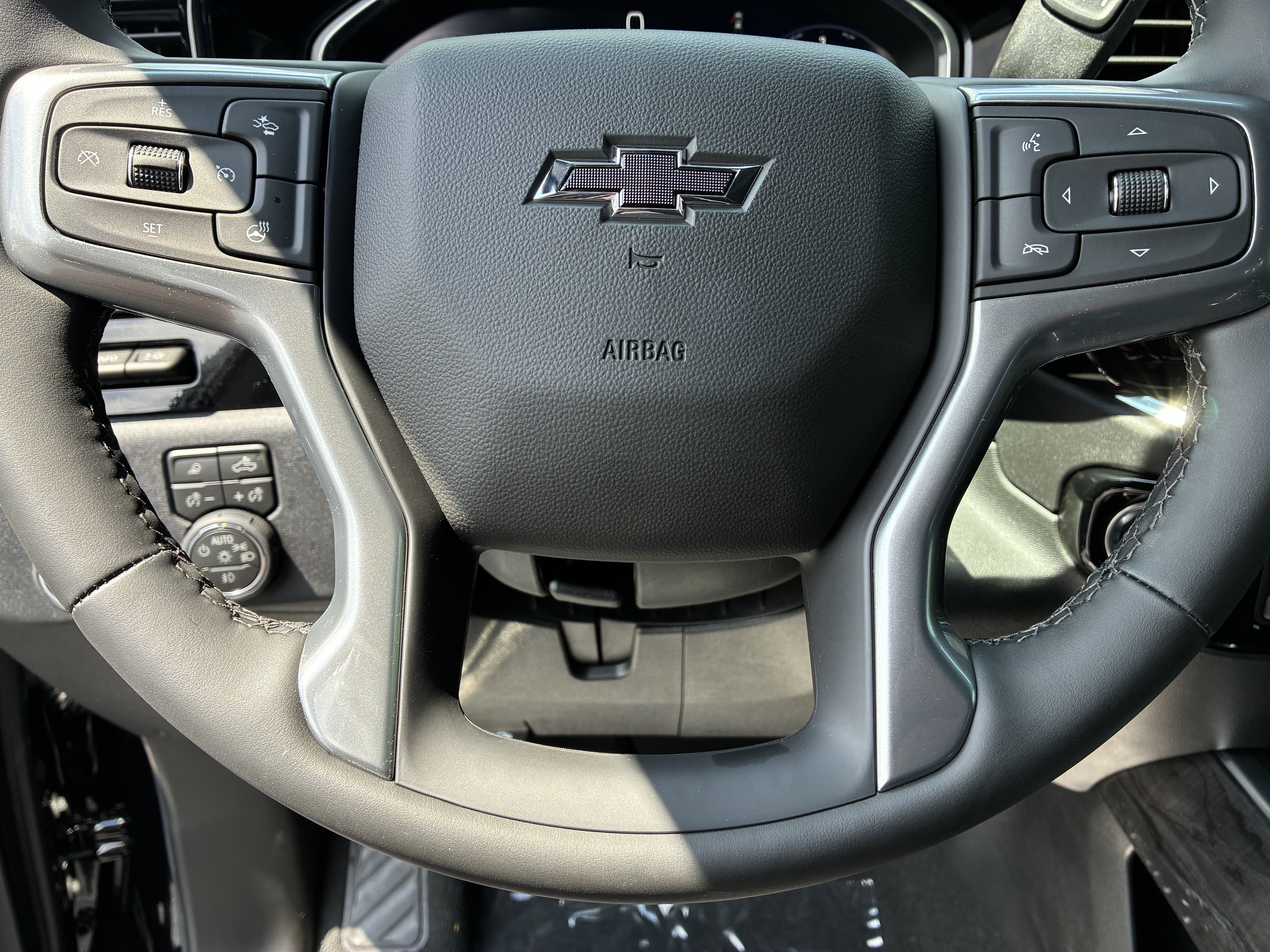 New 2026 Chevrolet Silverado 3500 LTZ w/ LTZ Plus Package AWD/4WD image 29