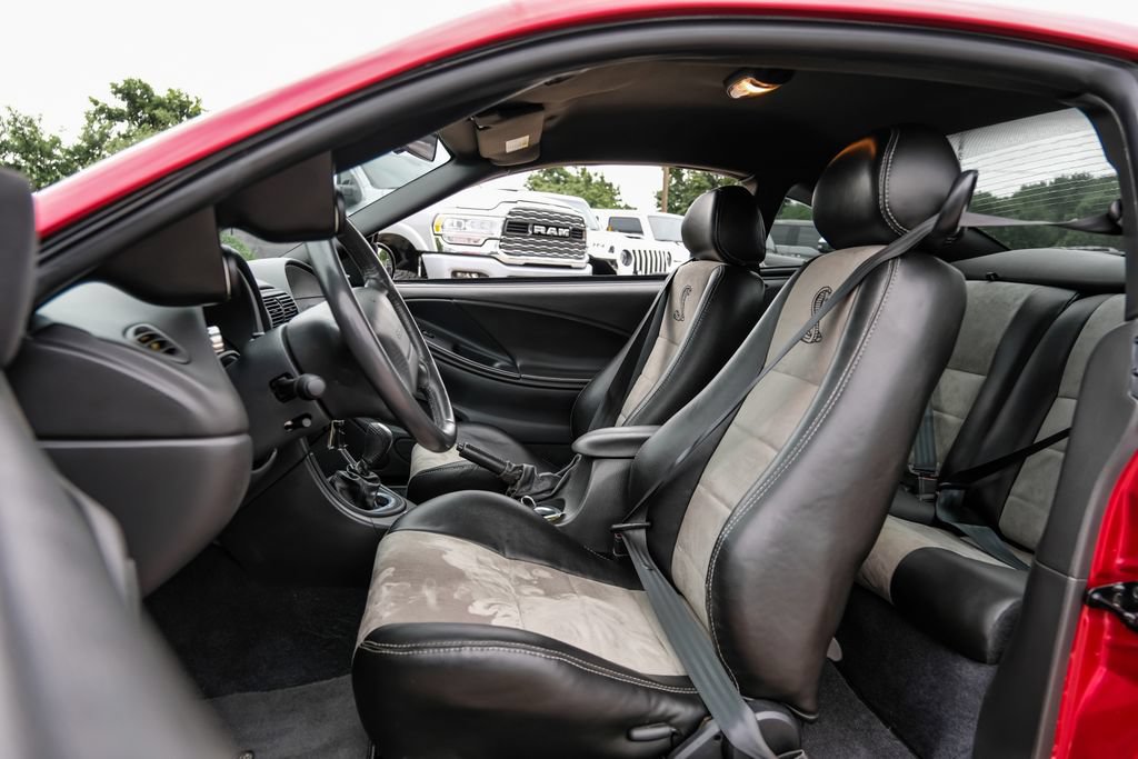 Used 2004 Ford Mustang Cobra RWD image 31