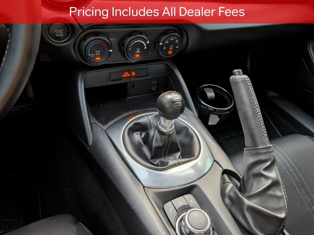 Used 2024 MAZDA MX-5 Miata Sport RWD image 18