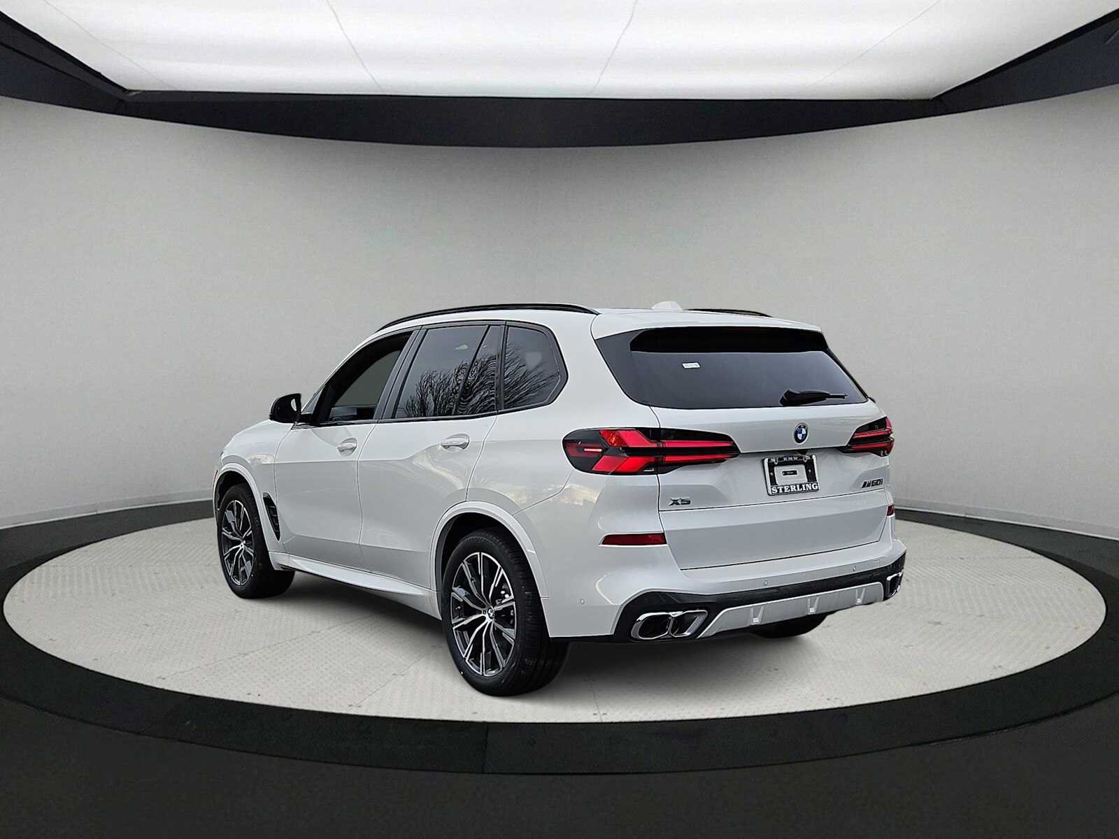 Used 2026 BMW X5 M60i AWD/4WD image 6