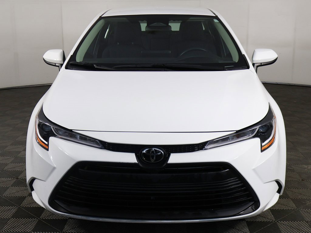 Used 2023 Toyota Corolla LE image 8