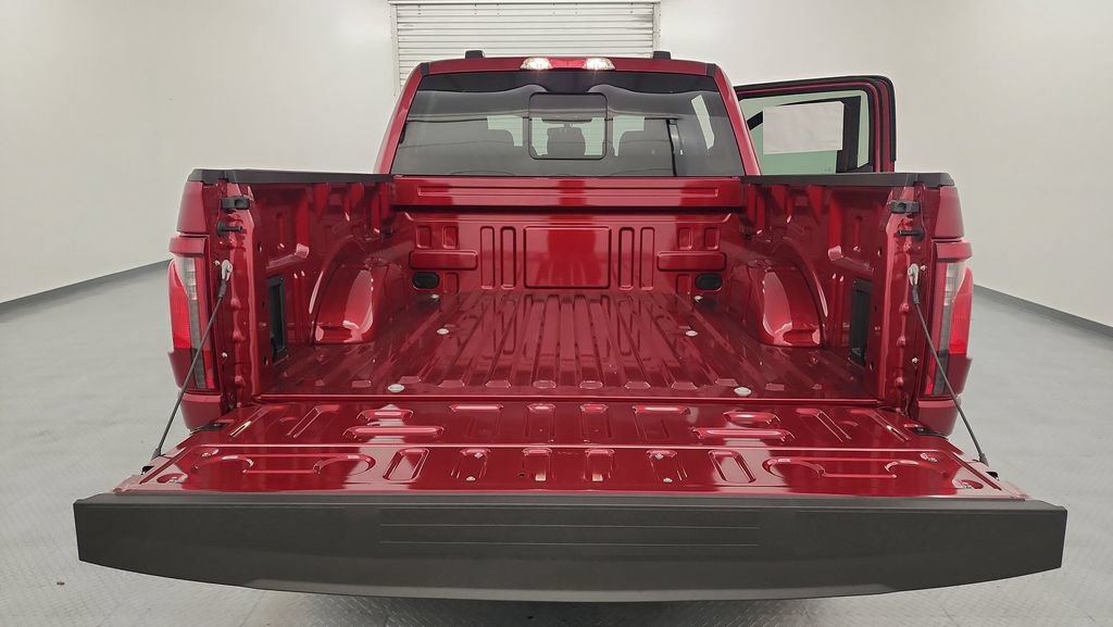 New 2026 Ford F150 XLT w/ Equipment Group 302A MID AWD/4WD image 28