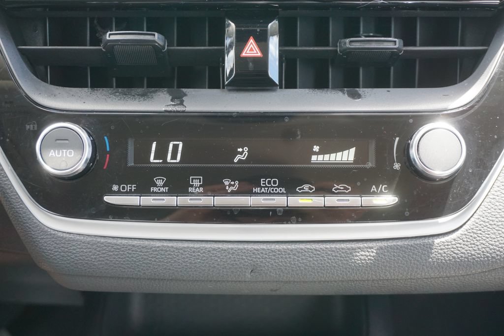 Certified 2024 Toyota Corolla LE FWD image 11