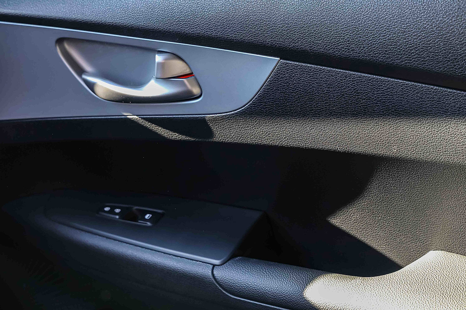 Certified 2024 Kia Forte LXS image 16