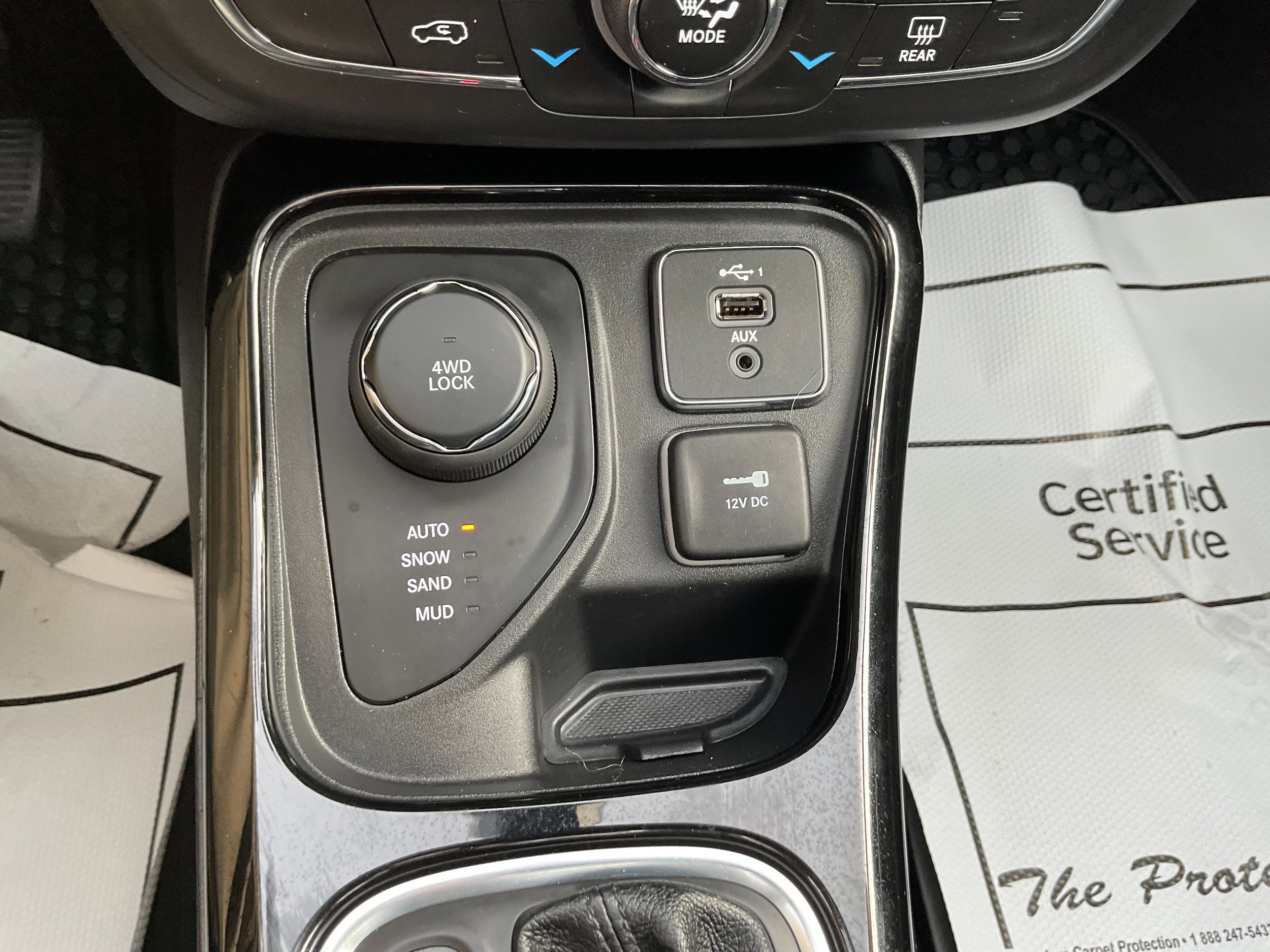 Used 2021 Jeep Compass Latitude w/ Sun and Sound Group AWD/4WD image 13