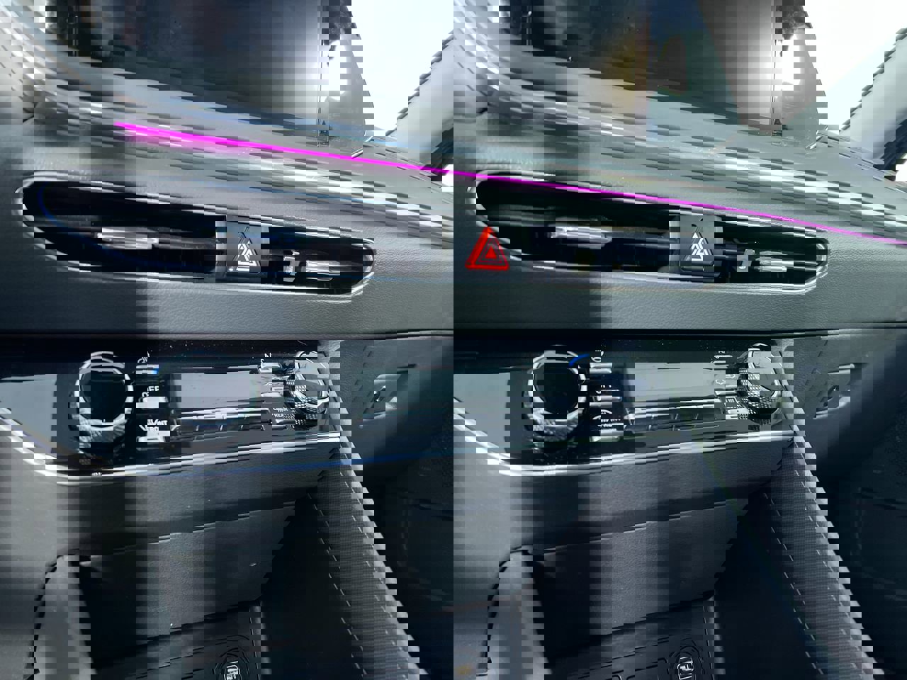 Used 2021 Hyundai Sonata Limited w/ Preferred Accessory Package FWD image 24