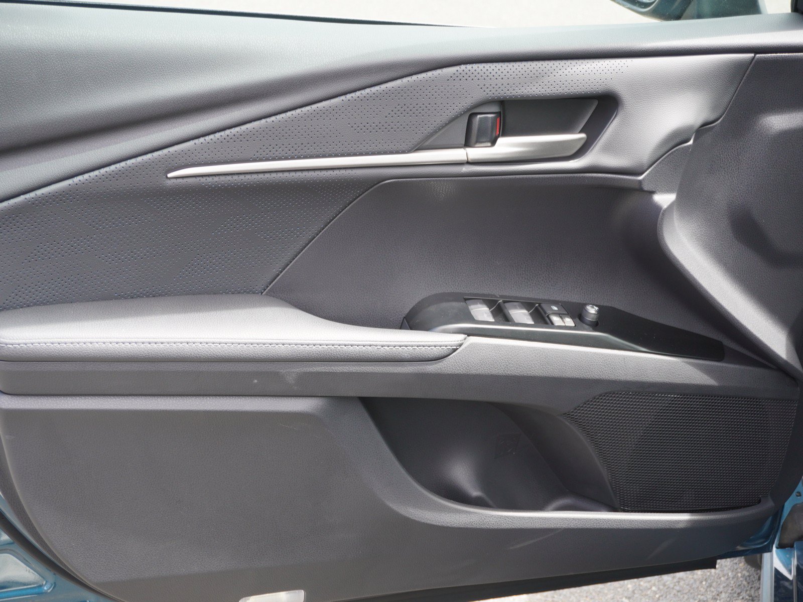 New 2026 Toyota Camry XSE FWD image 19