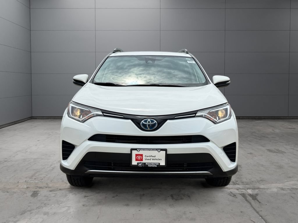 Certified 2018 Toyota RAV4 LE w/ Protection Package AWD/4WD image 8