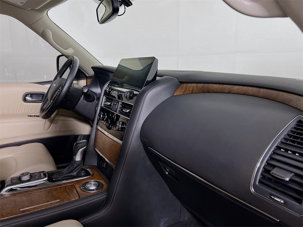 Used 2024 Nissan Armada SL w/ Captain's Chairs Package image 31