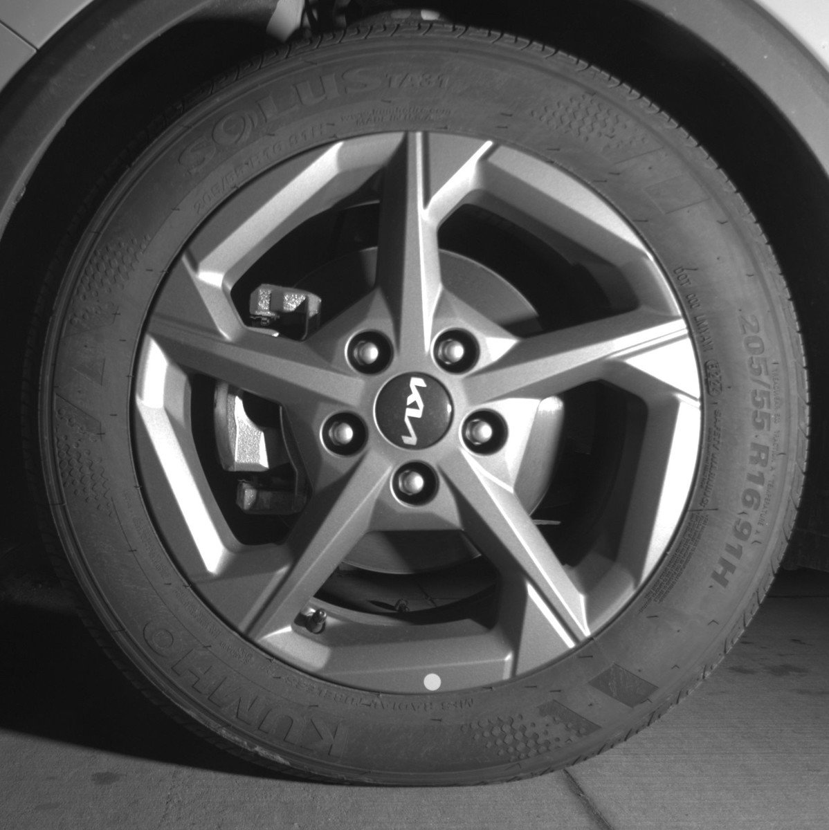 Used 2025 Kia K4 LXS image 12