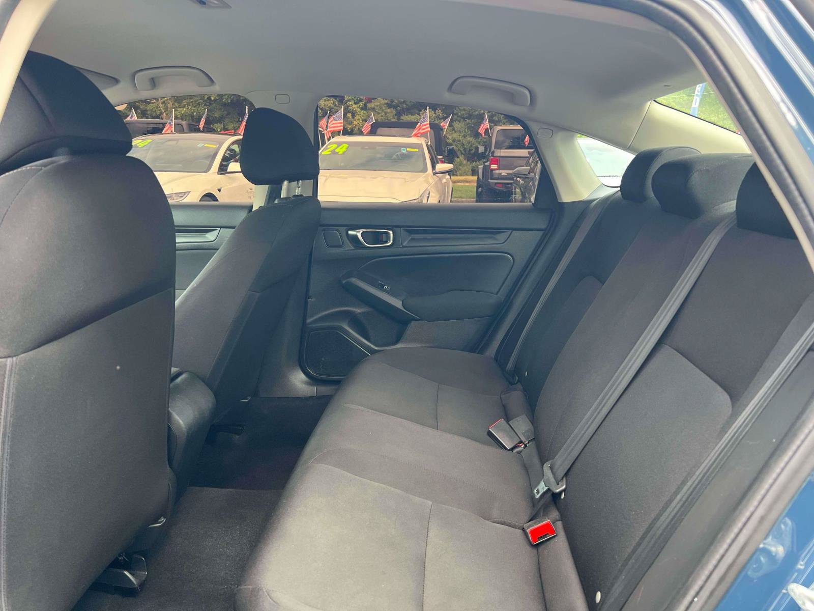 Used 2025 Honda Civic LX image 29