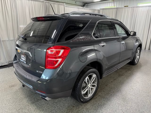Used 2017 Chevrolet Equinox Premier w/ Enhanced Convenience Package AWD/4WD image 4